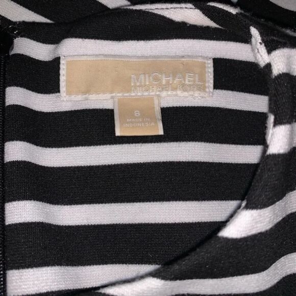 Michael Kors Black & White Striped Sleeveless Fit & Flare Dress Size 8 - Picture 3 of 11